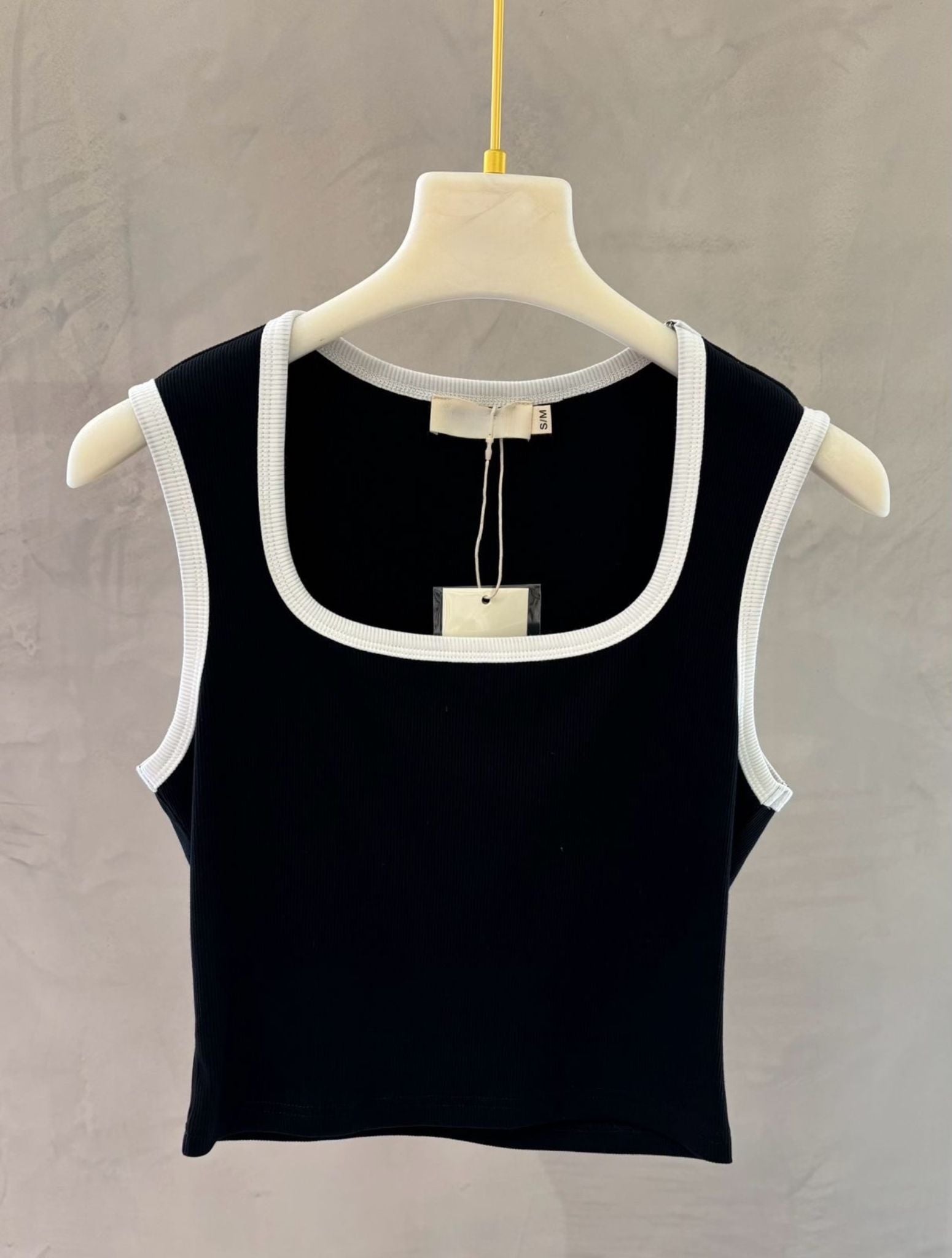 tee-shirt