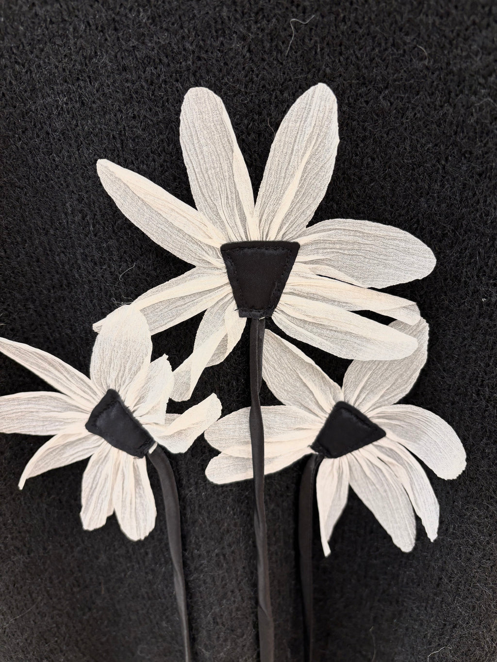 Pull à motif fleuri