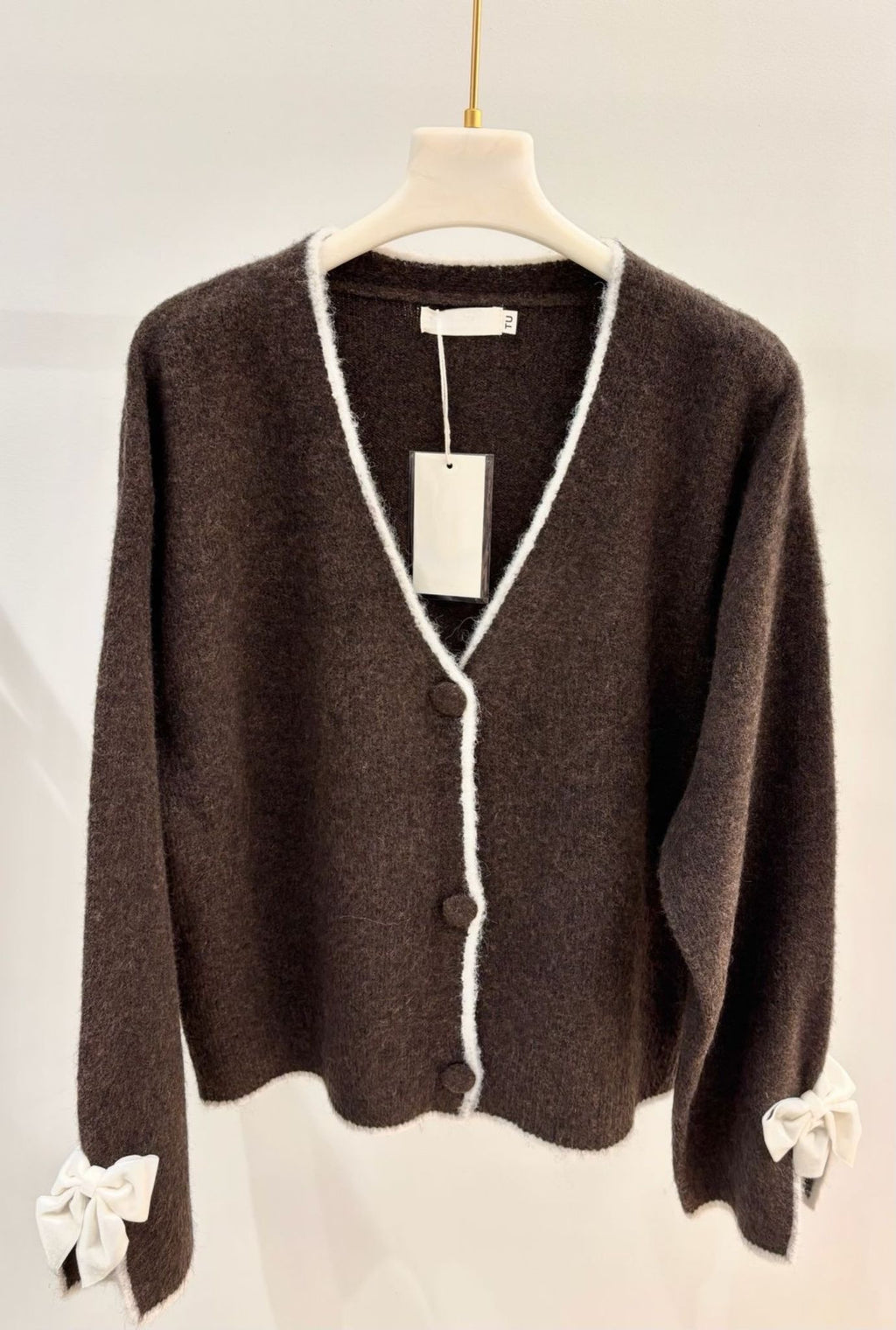 Cardigan a noeud